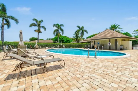 479 Pine Tree Court Atlantis FL 33462