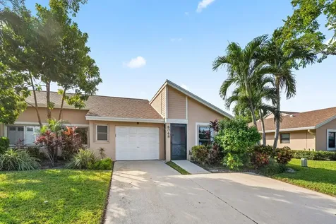 8068 Sweetbriar Way Boca Raton FL 33496