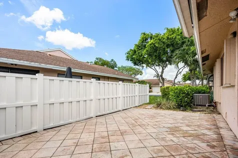 8068 Sweetbriar Way Boca Raton FL 33496