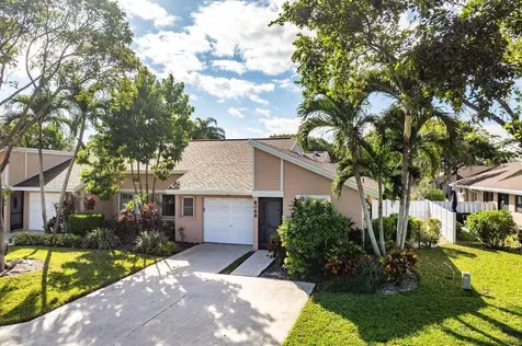 8068 Sweetbriar Way Boca Raton FL 33496