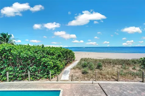 2304 Bay Drive Pompano Beach FL 33062