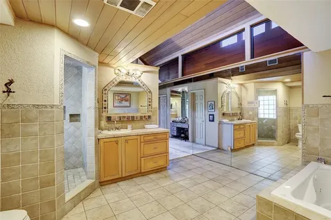 2304 Bay Drive Pompano Beach FL 33062