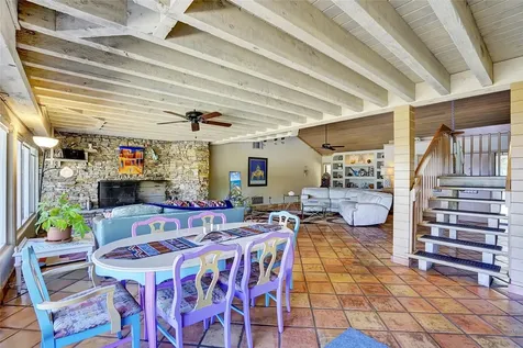2304 Bay Drive Pompano Beach FL 33062