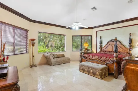 17654 Bocaire Way Boca Raton FL 33487