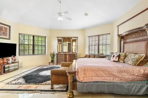 17654 Bocaire Way Boca Raton FL 33487