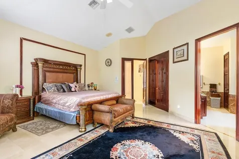 17654 Bocaire Way Boca Raton FL 33487