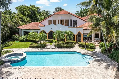 17654 Bocaire Way Boca Raton FL 33487