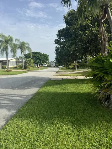 8051 SE Homestead Avenue Hobe Sound FL 33455