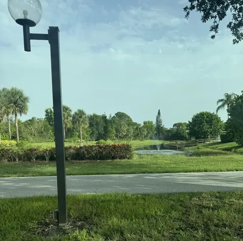 8051 SE Homestead Avenue Hobe Sound FL 33455