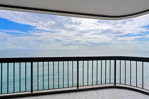 5380 N Ocean Drive Riviera Beach FL 33404