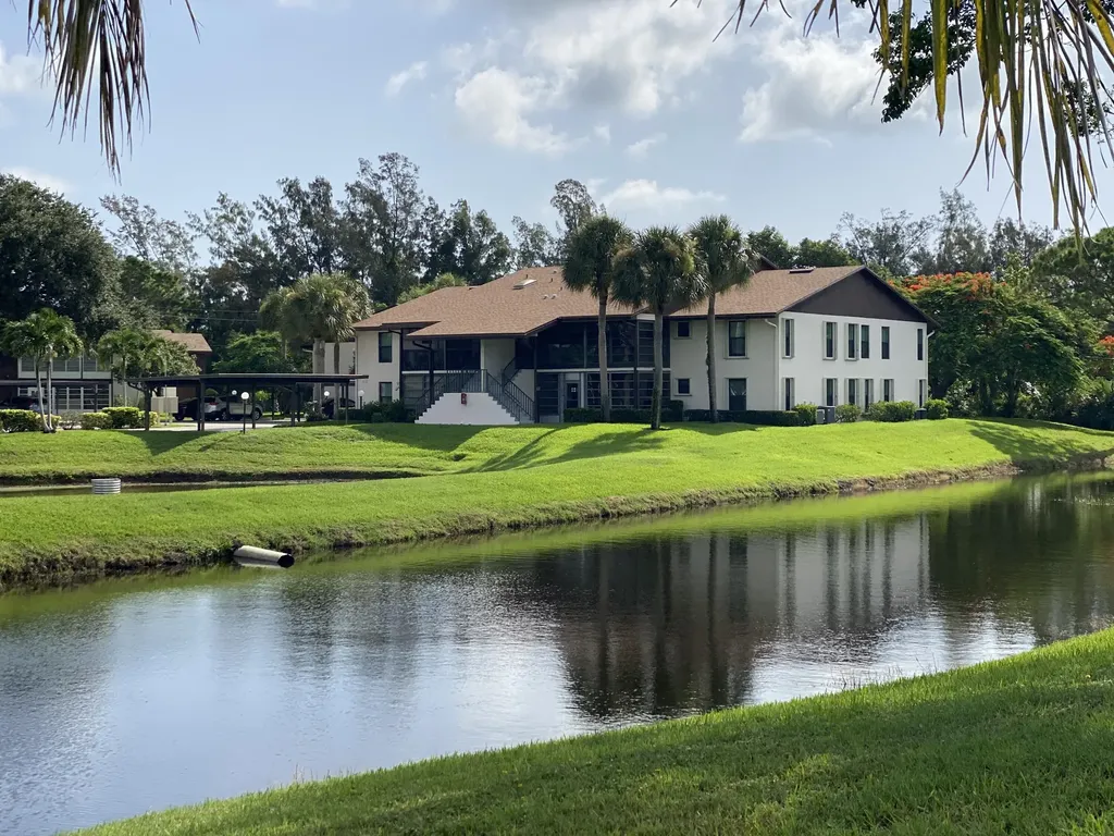 6531 SE Federal Highway Highway Stuart FL 34997