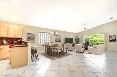 8278 Duomo Circle Boynton Beach FL 33472