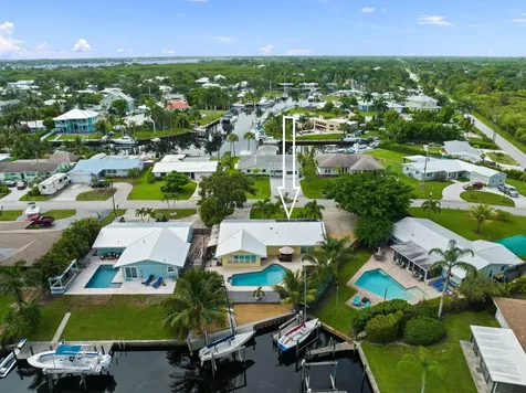 1749 Sw Coxswain Place Palm City FL 34990