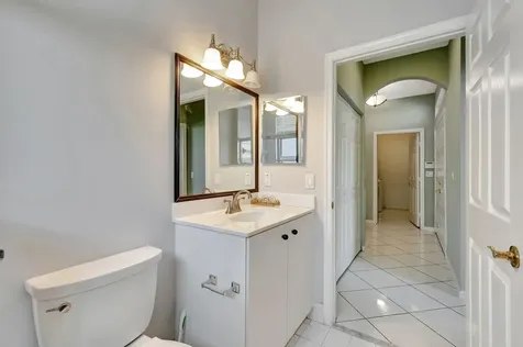 10880 Royal Caribbean Circle Boynton Beach FL 33437