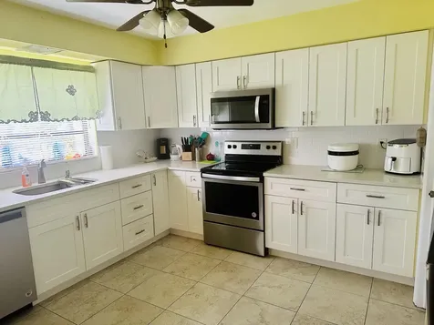 4964 Eaglewood Road Boynton Beach FL 33436