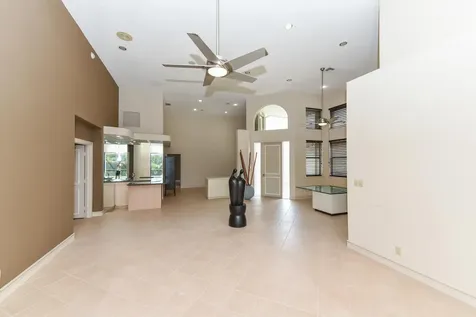 10209 Spyglass Way Boca Raton FL 33498