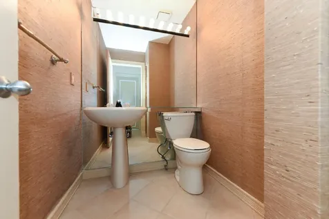 10209 Spyglass Way Boca Raton FL 33498