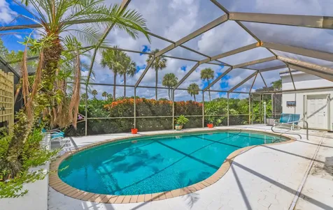 10209 Spyglass Way Boca Raton FL 33498