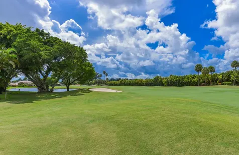 10209 Spyglass Way Boca Raton FL 33498