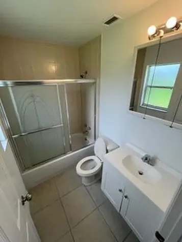 582 NW La Brea Avenue Port Saint Lucie FL 34983