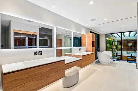 880 S Ocean Boulevard Manalapan FL 33462
