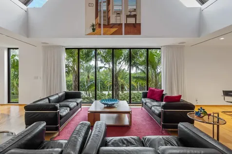 880 S Ocean Boulevard Manalapan FL 33462
