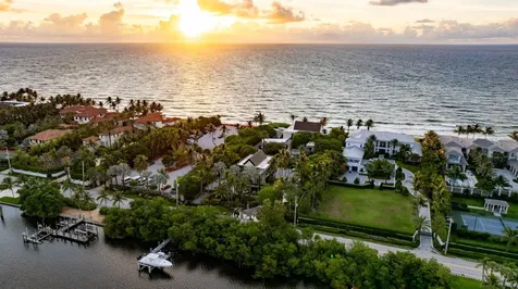 880 S Ocean Boulevard Manalapan FL 33462