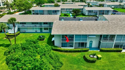 740 Horizons Boynton Beach FL 33435