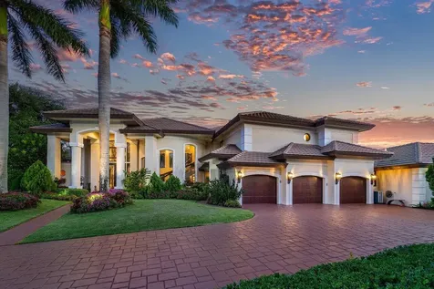 4845 Regency Court Boca Raton FL 33434