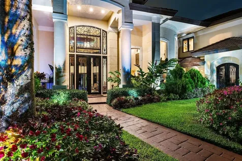 4845 Regency Court Boca Raton FL 33434