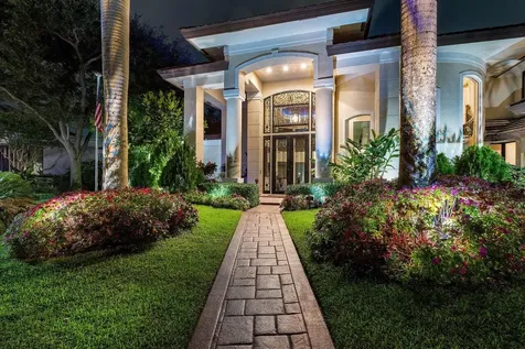 4845 Regency Court Boca Raton FL 33434