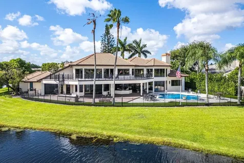 4845 Regency Court Boca Raton FL 33434