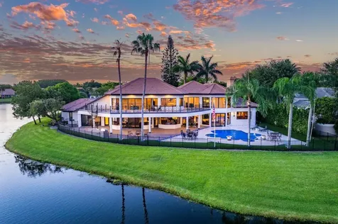 4845 Regency Court Boca Raton FL 33434