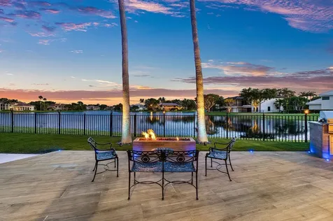 4845 Regency Court Boca Raton FL 33434
