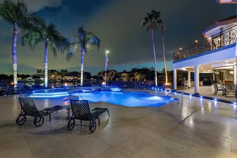 4845 Regency Court Boca Raton FL 33434