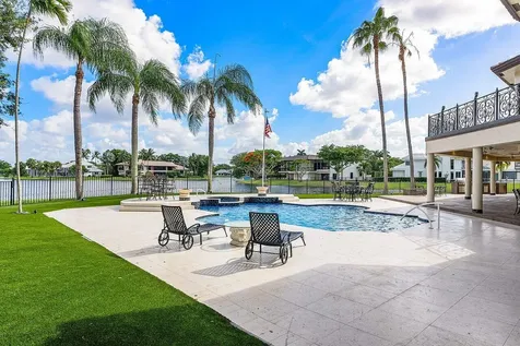 4845 Regency Court Boca Raton FL 33434