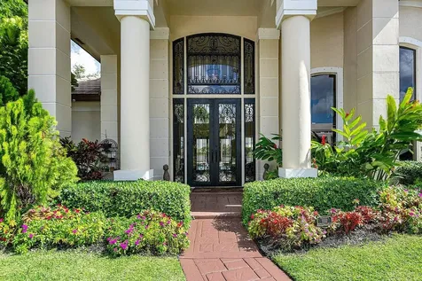 4845 Regency Court Boca Raton FL 33434