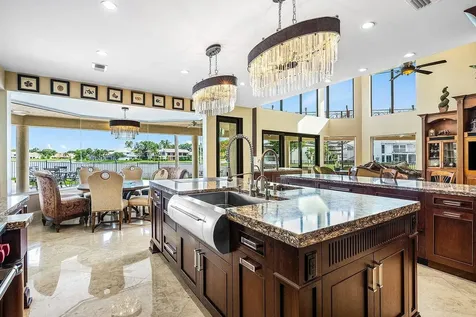 4845 Regency Court Boca Raton FL 33434