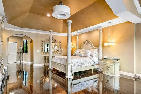 4845 Regency Court Boca Raton FL 33434