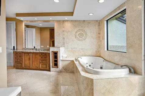 4845 Regency Court Boca Raton FL 33434