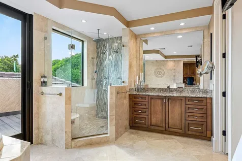 4845 Regency Court Boca Raton FL 33434
