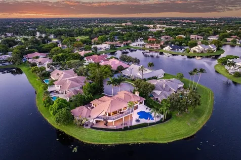 4845 Regency Court Boca Raton FL 33434