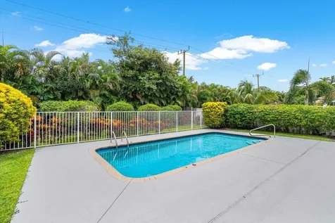9140 Long Lake Palm Drive Boca Raton FL 33496