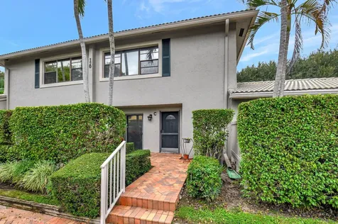 16 Stratford Drive Boynton Beach FL 33436