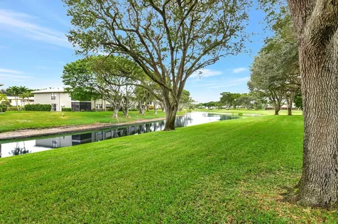 16 Stratford Drive Boynton Beach FL 33436