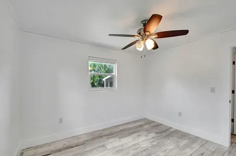 2478 Kentucky Street West Palm Beach FL 33406