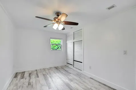 2478 Kentucky Street West Palm Beach FL 33406