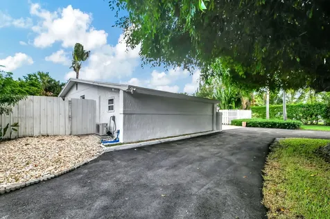 2478 Kentucky Street West Palm Beach FL 33406