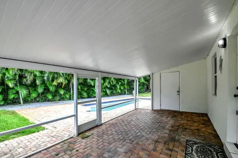 2478 Kentucky Street West Palm Beach FL 33406
