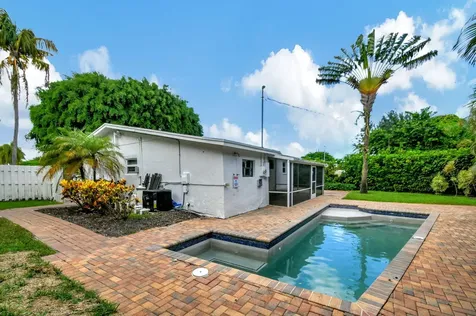 2478 Kentucky Street West Palm Beach FL 33406